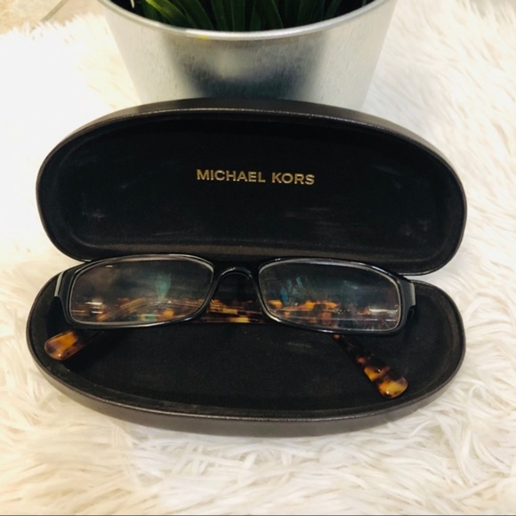 ❤️Michael Kors prescription glasses with case - Picture 5 of 5